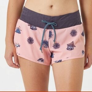 Rabbit Running Women's Shorts 3" Surf N Turf  Surfing Bunny Print Small